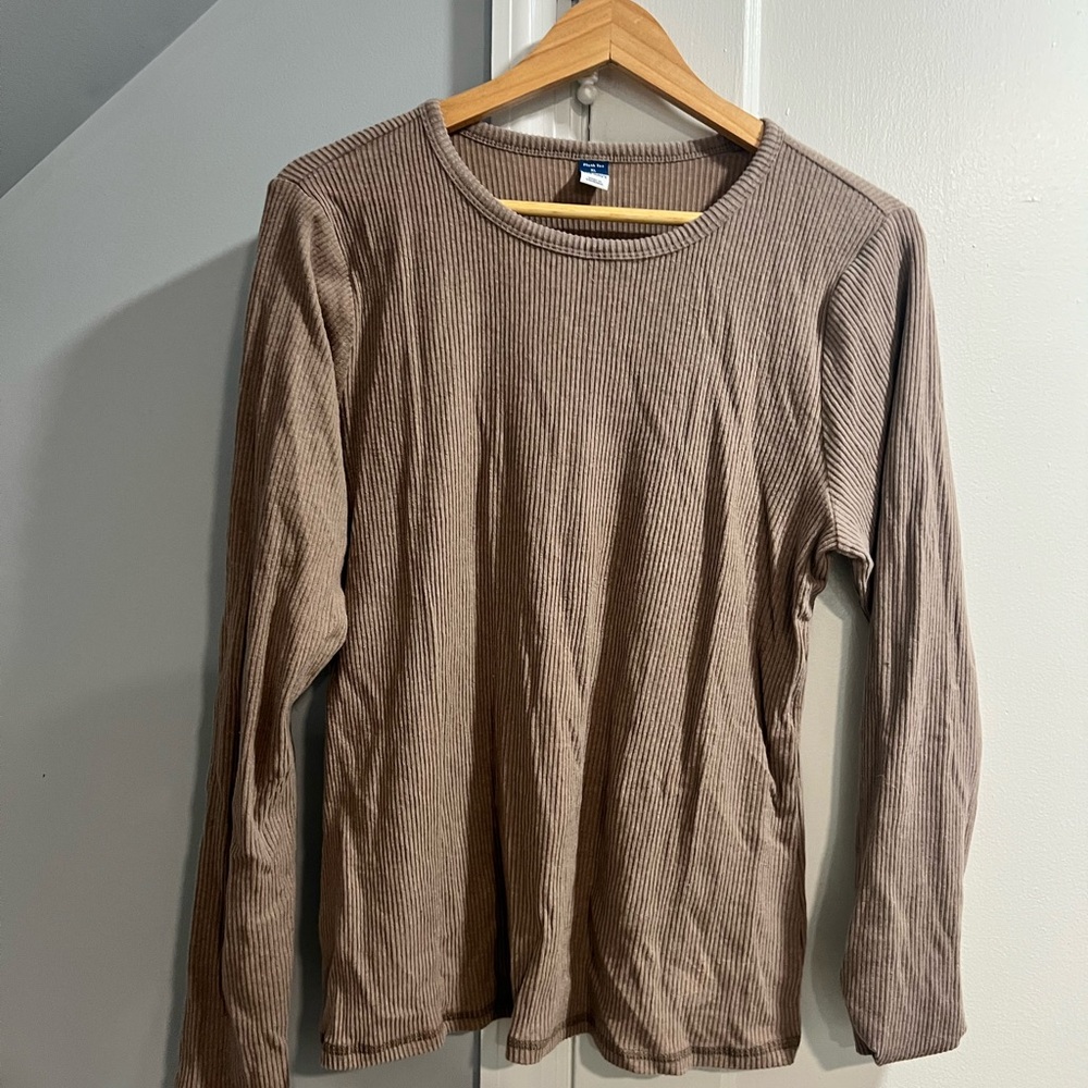 Old Navy Taupe Ribbed Plush Tee